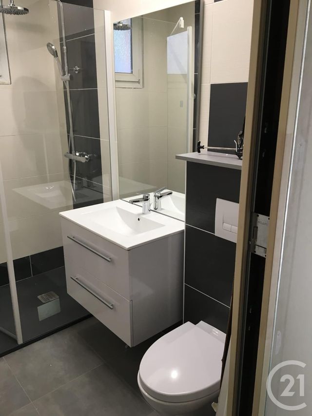 Appartement T3 à louer - 3 pièces - 51.49 m2 - TARBES - 65 - MIDI-PYRENEES - Century 21 Gm Immobilier