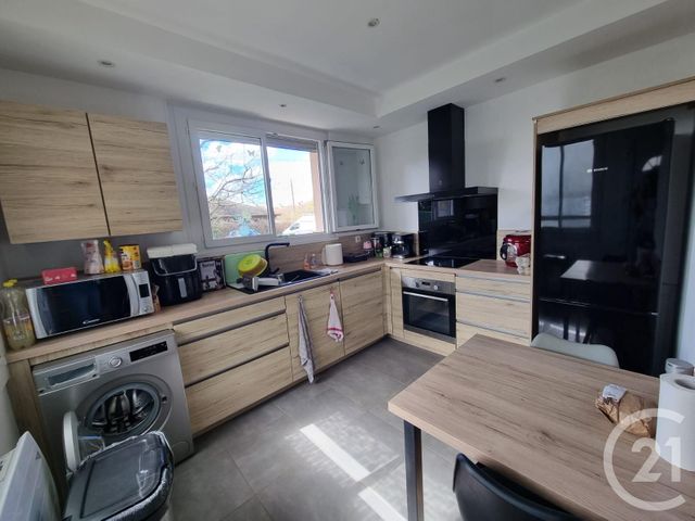 Appartement T3 à louer - 3 pièces - 51.49 m2 - TARBES - 65 - MIDI-PYRENEES - Century 21 Gm Immobilier