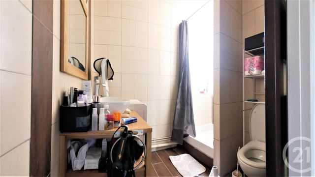 Appartement T4 à vendre - 4 pièces - 77.32 m2 - TARBES - 65 - MIDI-PYRENEES - Century 21 Gm Immobilier Appartement T4 à vendre - 4 pièces - 77.32 m2 - TARBES - 65 - MIDI-PYRENEES - Century 21 Gm Immobilier