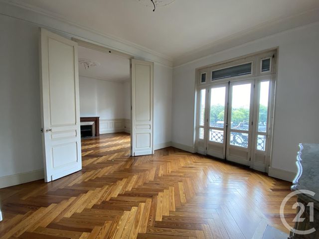 Appartement F6 à vendre - 5 pièces - 160.0 m2 - TARBES - 65 - MIDI-PYRENEES - Century 21 Gm Immobilier