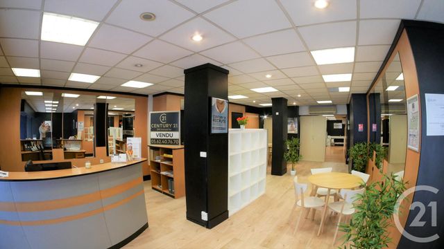 commerce à louer - 123.62 m2 - TARBES - 65 - MIDI-PYRENEES - Century 21 Gm Immobilier