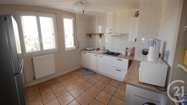 Appartement à louer - 4 pièces - 10.85 m2 - TARBES - 65 - MIDI-PYRENEES - Century 21 Gm Immobilier