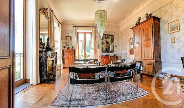 Afficher la photo en grand maison à vendre - 14 pièces - 450.55 m2 - BAGNERES DE BIGORRE - 65 - MIDI-PYRENEES - Century 21 Gm Immobilier