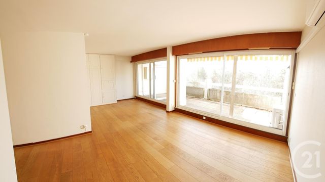 Appartement T2 à louer - 2 pièces - 78.14 m2 - TARBES - 65 - MIDI-PYRENEES - Century 21 Gm Immobilier