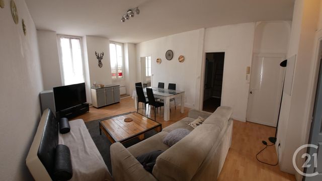 Appartement T4 à louer - 4 pièces - 87.82 m2 - TARBES - 65 - MIDI-PYRENEES - Century 21 Gm Immobilier