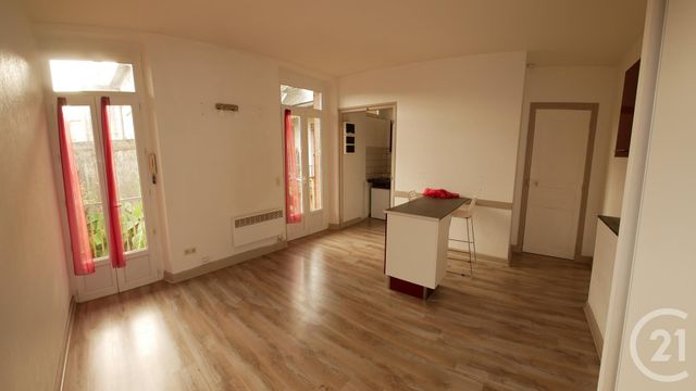 Appartement T1 à louer - 1 pièce - 24.49 m2 - TARBES - 65 - MIDI-PYRENEES - Century 21 Gm Immobilier