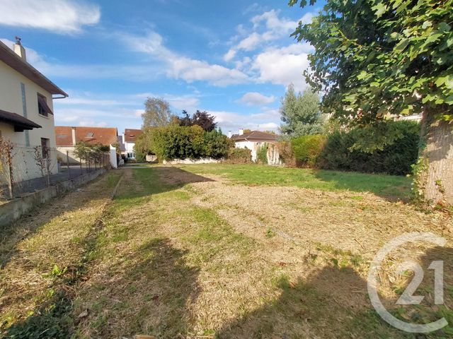 Afficher la photo en grand terrain à vendre - 803.0 m2 - TARBES - 65 - MIDI-PYRENEES - Century 21 Gm Immobilier