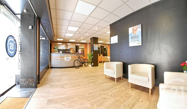 Appartement Local à louer - 3 pièces - 123.62 m2 - TARBES - 65 - MIDI-PYRENEES - Century 21 Gm Immobilier