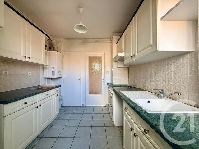 Appartement T3 à vendre - 3 pièces - 69.71 m2 - TARBES - 65 - MIDI-PYRENEES - Century 21 Gm Immobilier