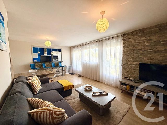 Appartement T3 à vendre - 3 pièces - 70.94 m2 - TARBES - 65 - MIDI-PYRENEES - Century 21 Gm Immobilier