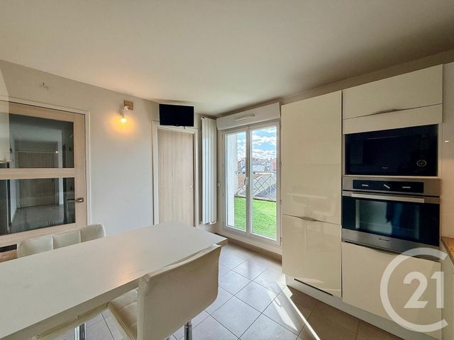 Appartement T3 à vendre - 3 pièces - 76.18 m2 - TARBES - 65 - MIDI-PYRENEES - Century 21 Gm Immobilier