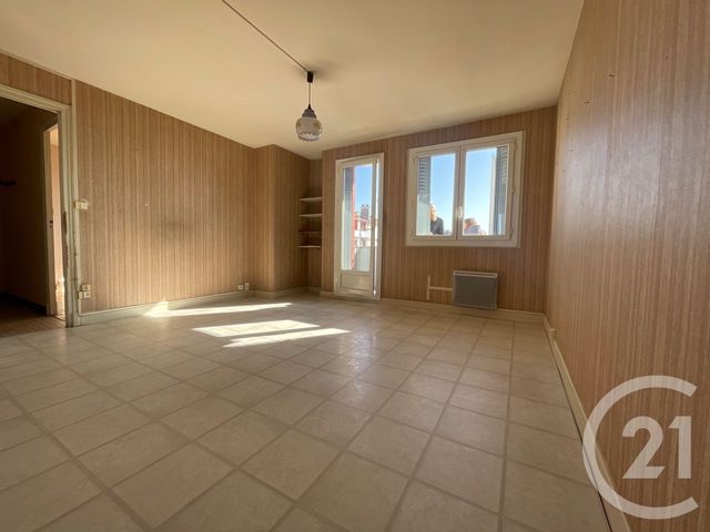 Appartement T4 à vendre - 4 pièces - 64.6 m2 - TARBES - 65 - MIDI-PYRENEES - Century 21 Gm Immobilier