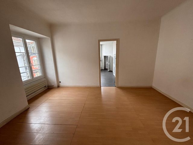 Afficher la photo en grand Appartement Duplex à vendre - 3 pièces - 107.14 m2 - TARBES - 65 - MIDI-PYRENEES - Century 21 Gm Immobilier