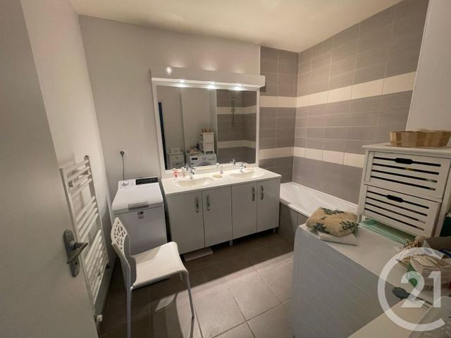 Appartement F4 à vendre - 4 pièces - 85.65 m2 - TARBES - 65 - MIDI-PYRENEES - Century 21 Gm Immobilier