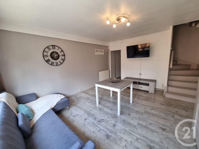 Appartement T3 à louer - 3 pièces - 62.24 m2 - TARBES - 65 - MIDI-PYRENEES - Century 21 Gm Immobilier