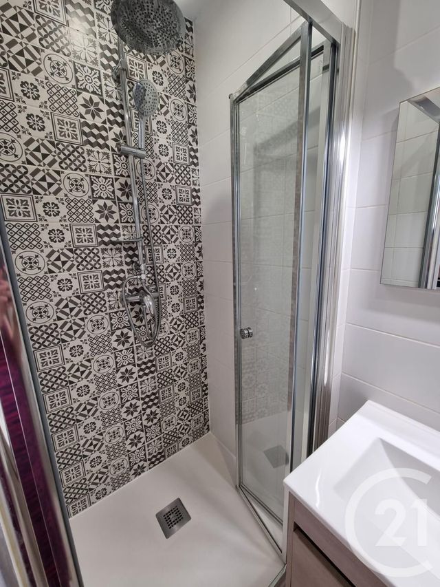 Afficher la photo en grand Appartement T2 à louer - 2 pièces - 19.94 m2 - TARBES - 65 - MIDI-PYRENEES - Century 21 Gm Immobilier