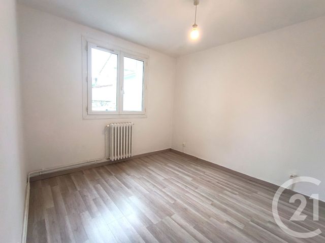 Appartement F3 bis à vendre - 4 pièces - 70.22 m2 - TARBES - 65 - MIDI-PYRENEES - Century 21 Gm Immobilier