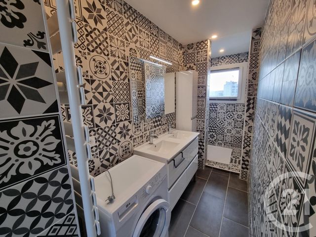 Appartement T3 à louer - 3 pièces - 64.34 m2 - TARBES - 65 - MIDI-PYRENEES - Century 21 Gm Immobilier