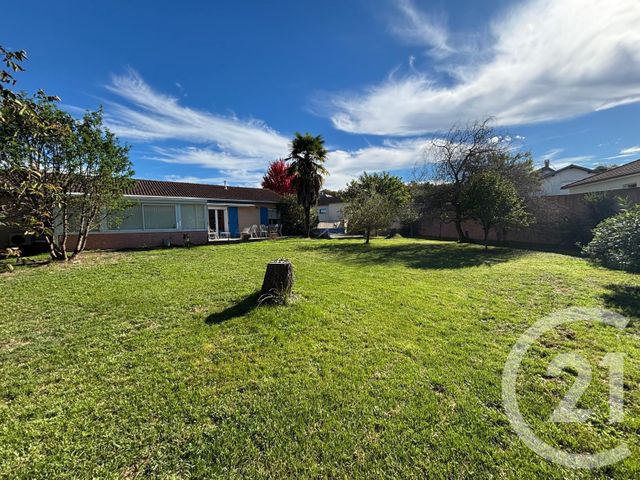 maison à louer - 4 pièces - 91.47 m2 - ORLEIX - 65 - MIDI-PYRENEES - Century 21 Gm Immobilier