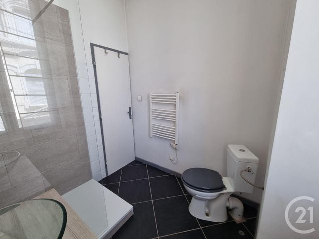 Appartement T3 à louer - 3 pièces - 67.02 m2 - TARBES - 65 - MIDI-PYRENEES - Century 21 Gm Immobilier