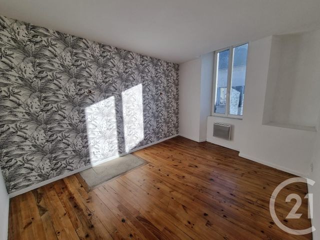 Appartement T3 à louer - 3 pièces - 67.02 m2 - TARBES - 65 - MIDI-PYRENEES - Century 21 Gm Immobilier