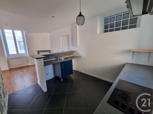 Appartement T3 à louer - 3 pièces - 67.02 m2 - TARBES - 65 - MIDI-PYRENEES - Century 21 Gm Immobilier