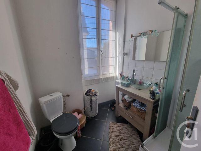 Afficher la photo en grand Appartement T3 à louer - 3 pièces - 67.02 m2 - TARBES - 65 - MIDI-PYRENEES - Century 21 Gm Immobilier