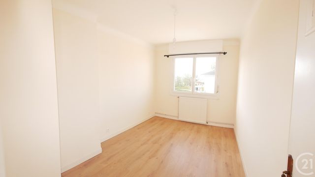 Appartement T3 à louer - 3 pièces - 82.1 m2 - TARBES - 65 - MIDI-PYRENEES - Century 21 Gm Immobilier
