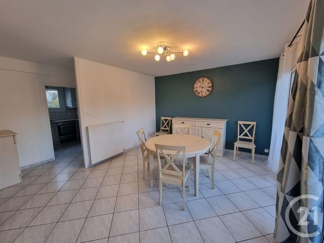 Appartement T3 à louer - 3 pièces - 68.85 m2 - TARBES - 65 - MIDI-PYRENEES - Century 21 Gm Immobilier