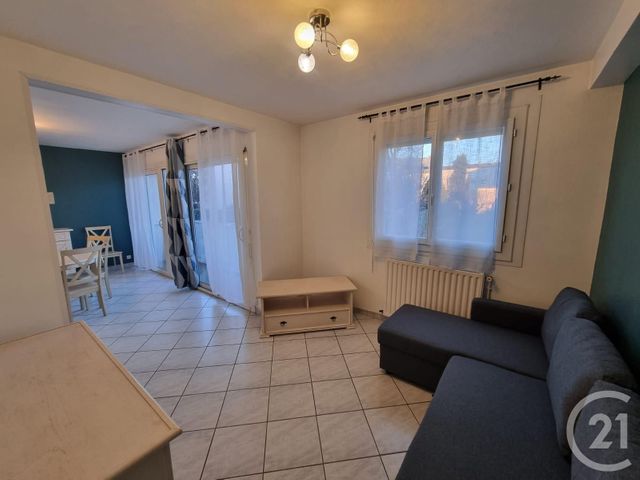 Appartement T3 à louer - 3 pièces - 68.85 m2 - TARBES - 65 - MIDI-PYRENEES - Century 21 Gm Immobilier