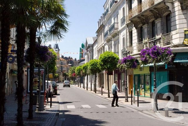 Appartement T3 à louer - 3 pièces - 63.01 m2 - TARBES - 65 - MIDI-PYRENEES - Century 21 Gm Immobilier