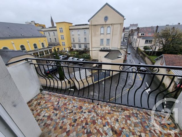 Appartement T3 à louer - 3 pièces - 56.59 m2 - TARBES - 65 - MIDI-PYRENEES - Century 21 Gm Immobilier