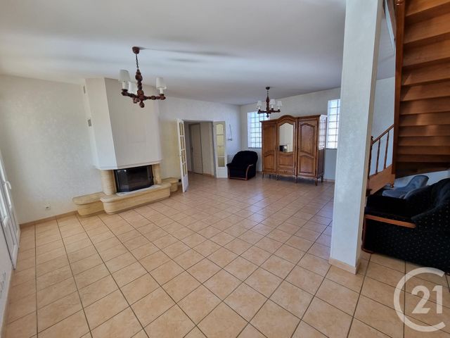 maison à louer - 5 pièces - 136.08 m2 - LALOUBERE - 65 - MIDI-PYRENEES - Century 21 Gm Immobilier