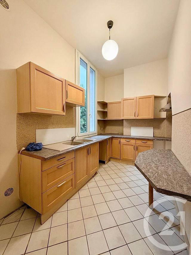 Appartement T3 à vendre - 4 pièces - 126.0 m2 - TARBES - 65 - MIDI-PYRENEES - Century 21 Gm Immobilier