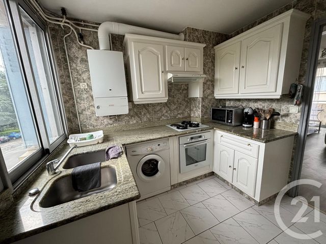 Appartement T3 à louer - 3 pièces - 69.33 m2 - TARBES - 65 - MIDI-PYRENEES - Century 21 Gm Immobilier