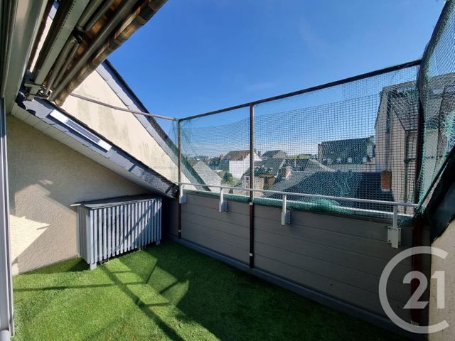 Appartement T2 à louer - 2 pièces - 65.37 m2 - TARBES - 65 - MIDI-PYRENEES - Century 21 Gm Immobilier