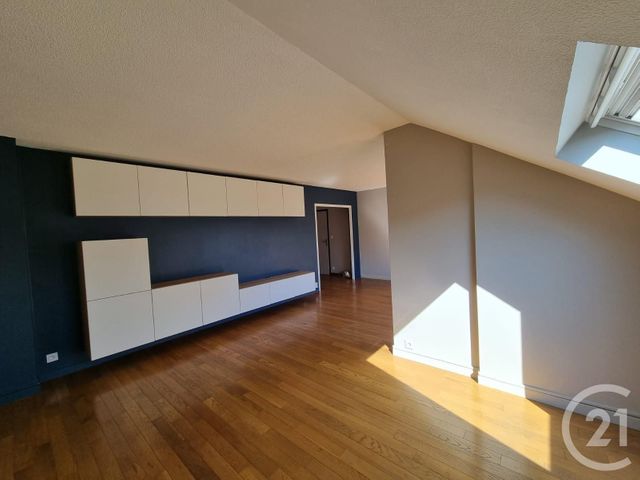 Appartement T2 à louer - 2 pièces - 65.37 m2 - TARBES - 65 - MIDI-PYRENEES - Century 21 Gm Immobilier
