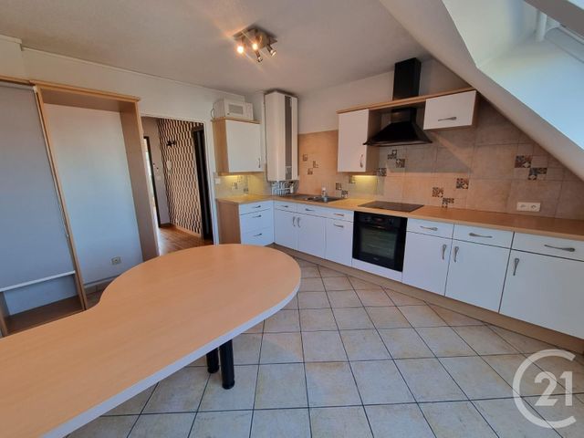Appartement T2 à louer - 2 pièces - 65.37 m2 - TARBES - 65 - MIDI-PYRENEES - Century 21 Gm Immobilier
