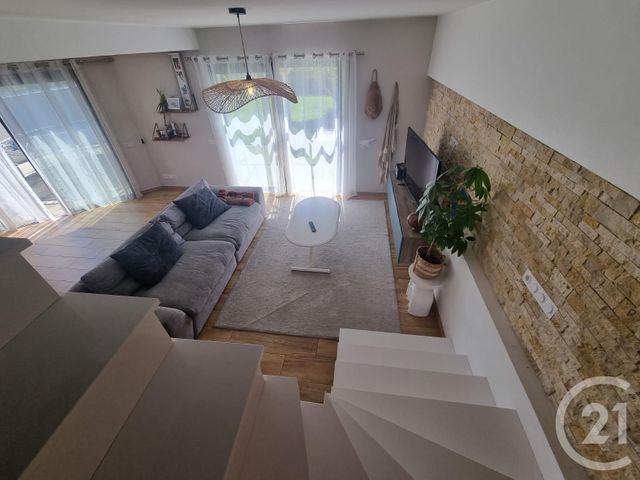 maison à louer - 5 pièces - 141.76 m2 - AUREILHAN - 65 - MIDI-PYRENEES - Century 21 Gm Immobilier