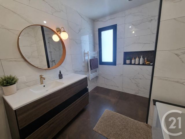 maison à louer - 5 pièces - 141.76 m2 - AUREILHAN - 65 - MIDI-PYRENEES - Century 21 Gm Immobilier