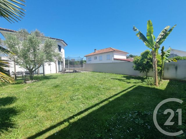 maison à louer - 5 pièces - 141.76 m2 - AUREILHAN - 65 - MIDI-PYRENEES - Century 21 Gm Immobilier
