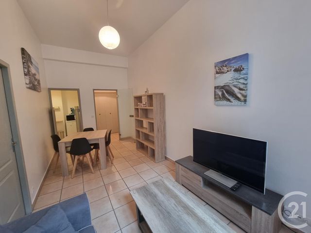 Appartement T2 à louer - 2 pièces - 43.44 m2 - TARBES - 65 - MIDI-PYRENEES - Century 21 Gm Immobilier