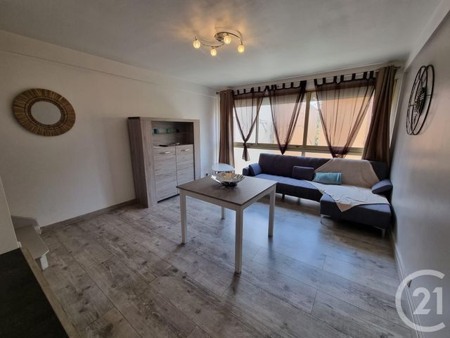 Appartement T3 à louer - 3 pièces - 62.24 m2 - TARBES - 65 - MIDI-PYRENEES - Century 21 Gm Immobilier