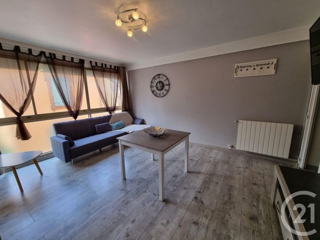 Appartement T3 à louer - 3 pièces - 62.24 m2 - TARBES - 65 - MIDI-PYRENEES - Century 21 Gm Immobilier