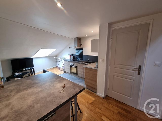 Appartement T2 à louer - 2 pièces - 30.0 m2 - TARBES - 65 - MIDI-PYRENEES - Century 21 Gm Immobilier