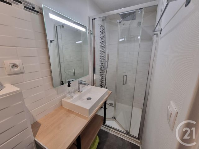 Appartement T2 à louer - 2 pièces - 30.0 m2 - TARBES - 65 - MIDI-PYRENEES - Century 21 Gm Immobilier