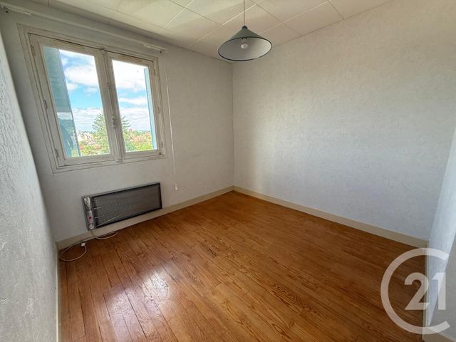 Appartement à vendre - 3 pièces - 56.35 m2 - AUREILHAN - 65 - MIDI-PYRENEES - Century 21 Gm Immobilier