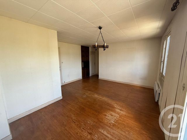 Appartement à vendre - 3 pièces - 56.35 m2 - AUREILHAN - 65 - MIDI-PYRENEES - Century 21 Gm Immobilier