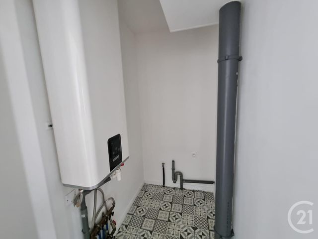 Appartement T3 à louer - 3 pièces - 59.97 m2 - TARBES - 65 - MIDI-PYRENEES - Century 21 Gm Immobilier