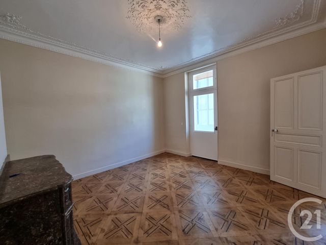 Appartement T4 à louer - 4 pièces - 92.13 m2 - TARBES - 65 - MIDI-PYRENEES - Century 21 Gm Immobilier